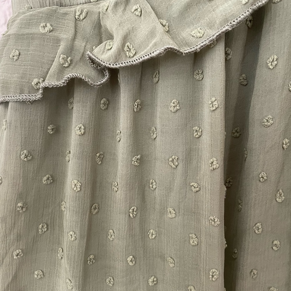 Francesca’s Green Ruffle Dress - Picture 4 of 4